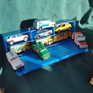 Matchbox Die Cast Model Car Lot &6 Car Case
